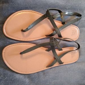 Time and Tru sandels